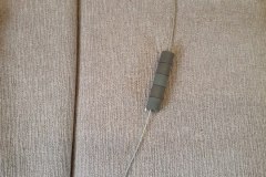 magneti in ferrite con-filo zincato